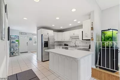 42 W Lake Shore Dr, Rockaway Township, NJ 07866 - Photo 7