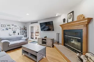 42 W Lake Shore Dr, Rockaway Township, NJ 07866 - Photo 3