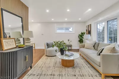 326 Saint Cloud Ave, West Orange Township, NJ 07052 - Photo 3