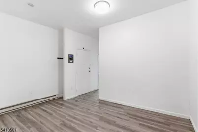 5 Elm St #3, Newark, NJ 07102 - Photo 5