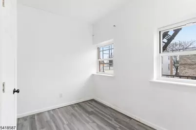 5 Elm St #3, Newark, NJ 07102 - Photo 11