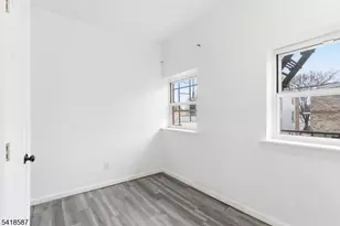 5 Elm St, Newark, NJ 07102 - Photo 11