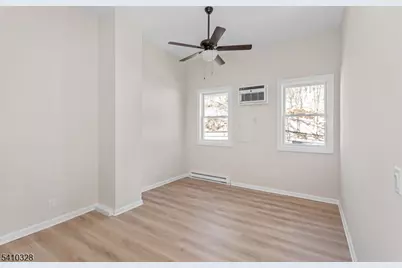 129 Main St #3, Bloomingdale, NJ 07403 - Photo 5