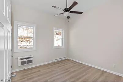 129 Main St #3, Bloomingdale, NJ 07403 - Photo 17