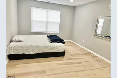 125 Marsillo Ct, Bridgewater, NJ 08807 - Photo 5