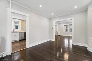 32 Edgewood Rd, Glen Ridge, NJ 07028 - Photo 9