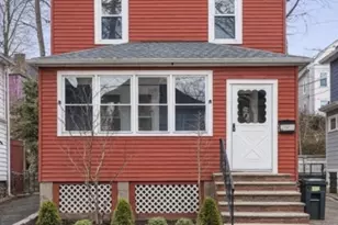 32 Edgewood Rd, Glen Ridge, NJ 07028 - Photo 1