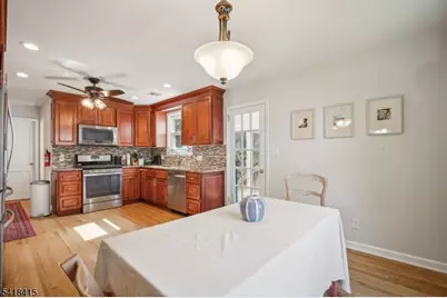 517 Ashwood Rd, Springfield, NJ 07081 - Photo 3