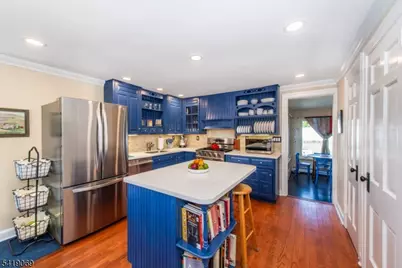 68 Newman Ave, Verona Twp., NJ 07044 - Photo 11