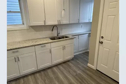 448 Stuyvesant Ave, Irvington, NJ 07111 - Photo 11