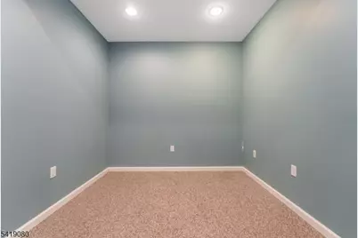 44 Colts Ln, Raritan Township, NJ 08822 - Photo 19