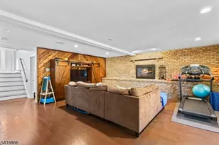 15 Wanda Ct, Clifton, NJ 07014 - Photo 7