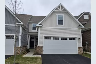 18 Sparrowhawk St, Washington Township, NJ 07882 - Photo 1