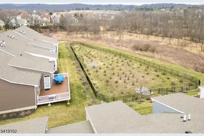 18 Sparrowhawk St, Washington Township, NJ 07882 - Photo 29