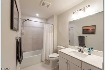 18 Sparrowhawk St, Washington Township, NJ 07882 - Photo 15