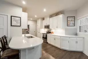18 Sparrowhawk St, Washington Township, NJ 07882 - Photo 7