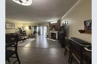 227 English Pl, Bernards Township, NJ 07920 - Photo 7