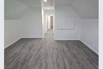 275 Grove St #3, Montclair, NJ 07042 - Photo 3