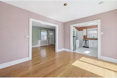 42 Hazel Ave, West Orange Township, NJ 07052 - Photo 9