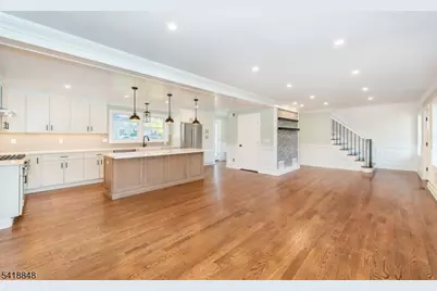 44 4th Ave, Roseland, NJ 07068 - Photo 19