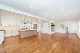 44 4th Ave, Roseland, NJ 07068 - Photo 19