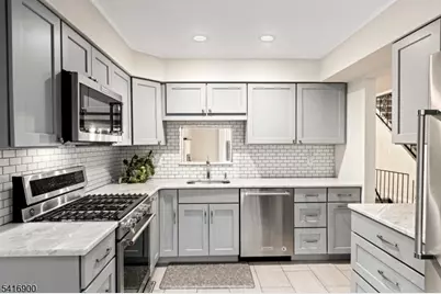 14G Dorado Dr #G, Morristown, NJ 07960 - Photo 9