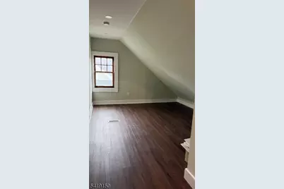 25 Mountain Ave, North Plainfield, NJ 07060 - Photo 11
