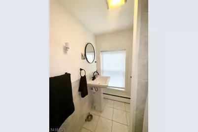 7 Marshall St, Paterson, NJ 07501 - Photo 11