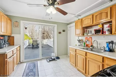 185 Trenton Ave, Paterson, NJ 07503 - Photo 17