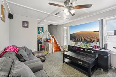 185 Trenton Ave, Paterson, NJ 07503 - Photo 9