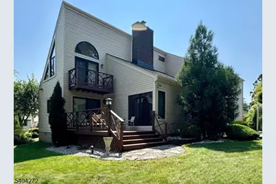 507 Stalevicz Ln, Rahway, NJ 07065 - Photo 1