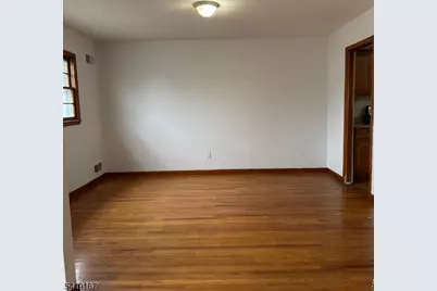 183 Laurel Ave, Union Township, NJ 07083 - Photo 9