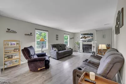 411 Shades Of Death Rd, Allamuchy Township, NJ 07838 - Photo 9