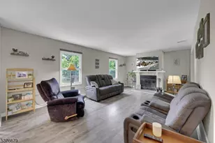 411 Shades of Death Rd, Allamuchy Township, NJ 07838 - Photo 9