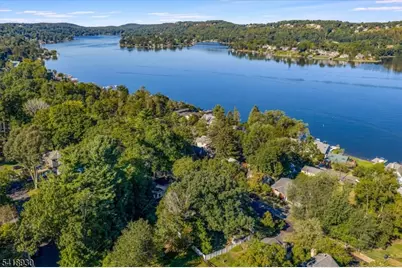 629 W Shore Trl, Sparta Township, NJ 07871 - Photo 29