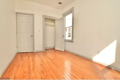 76 Aldine St, Newark, NJ 07112 - Photo 9