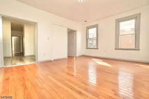 76 Aldine St, Newark, NJ 07112 - Photo 7