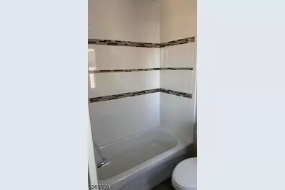 560 N 11th St, Newark, NJ 07107 - Photo 19