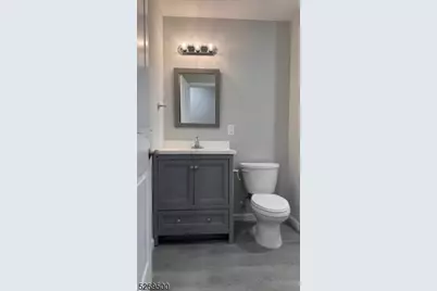 560 N 11th St, Newark, NJ 07107 - Photo 23