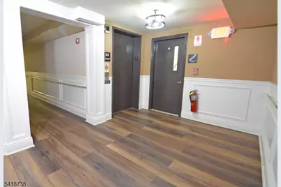 37 Park Edge, Berkeley Heights Township, NJ 07922 - Photo 3