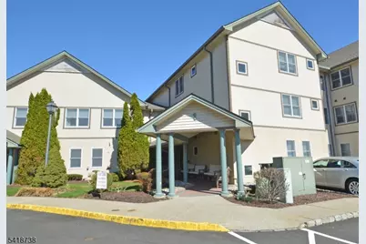 37 Park Edge, Berkeley Heights Township, NJ 07922 - Photo 1