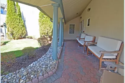 37 Park Edge, Berkeley Heights Township, NJ 07922 - Photo 23