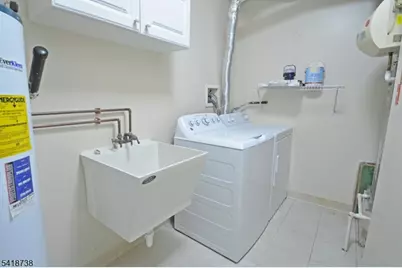 37 Park Edge, Berkeley Heights Township, NJ 07922 - Photo 19