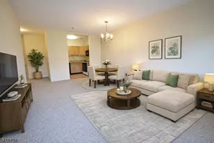 37 Park Edge, Berkeley Heights Township, NJ 07922 - Photo 5