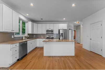 2 Seminole Rd, Montgomery Township, NJ 08558 - Photo 17