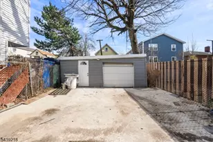 216 Delaware St, Elizabeth, NJ 07206 - Photo 17