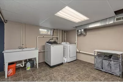 10 Tulip Ct, Kenilworth, NJ 07033 - Photo 29