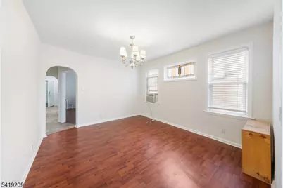 752-754 Eaton St, Elizabeth, NJ 07202 - Photo 9