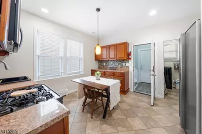 752-754 Eaton St, Elizabeth, NJ 07202 - Photo 11