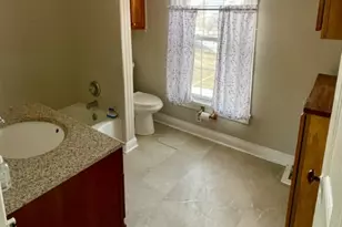 611 Oxford St, Belvidere, NJ 07823 - Photo 7